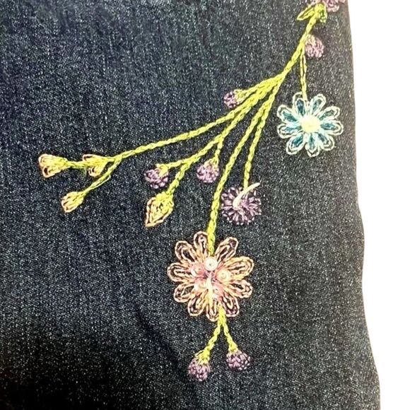 Vintage Y2K GAP Kids Embroidered Flare Jeans Sz 5 Floral Boho Festival - Picture 9 of 11